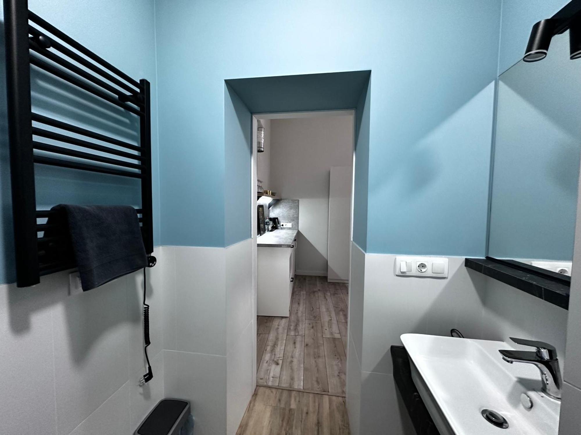 Hotel Gallery 21 Лвив Екстериор снимка